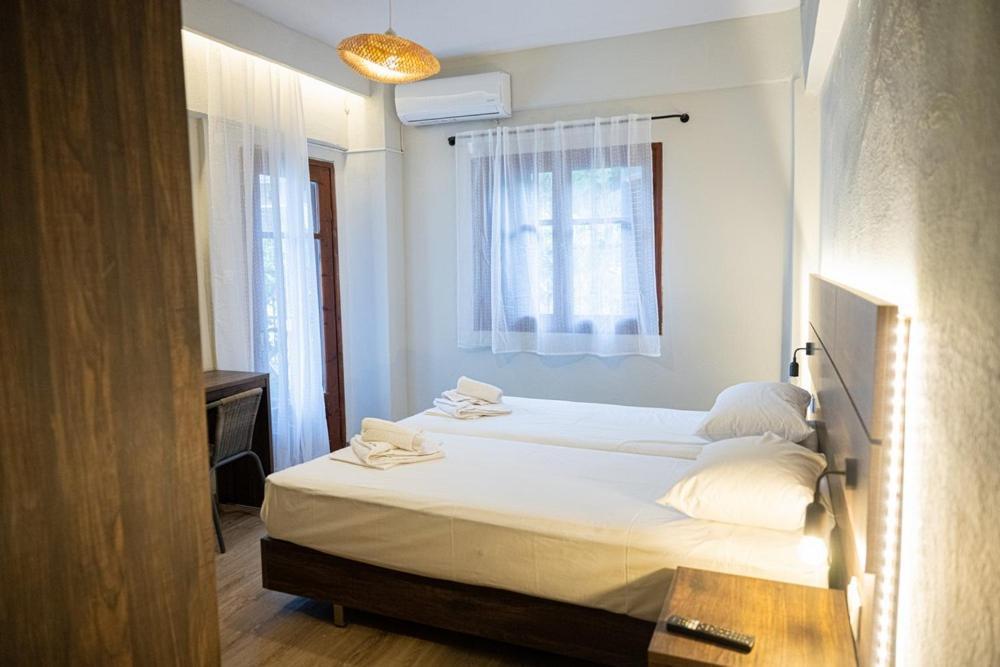 Este Luxury Apartments Kriopigi Bagian luar foto