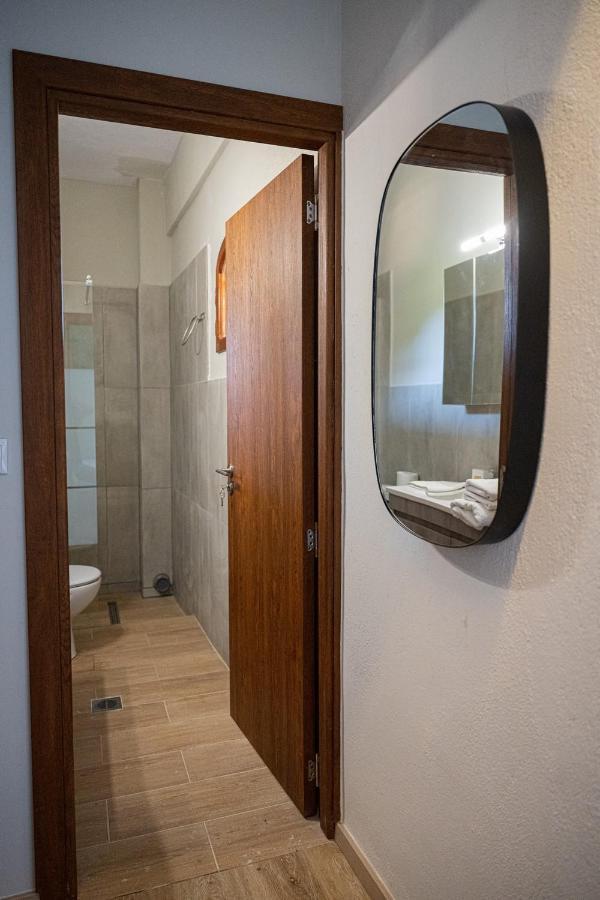 Este Luxury Apartments Kriopigi Bagian luar foto