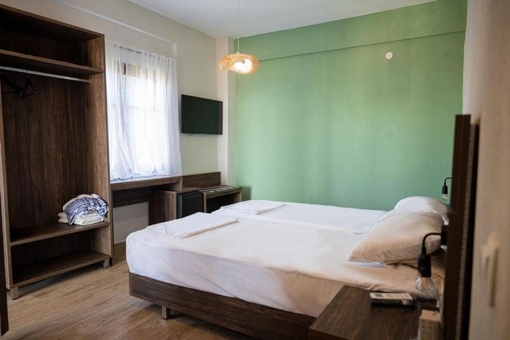Este Luxury Apartments Kriopigi Bagian luar foto