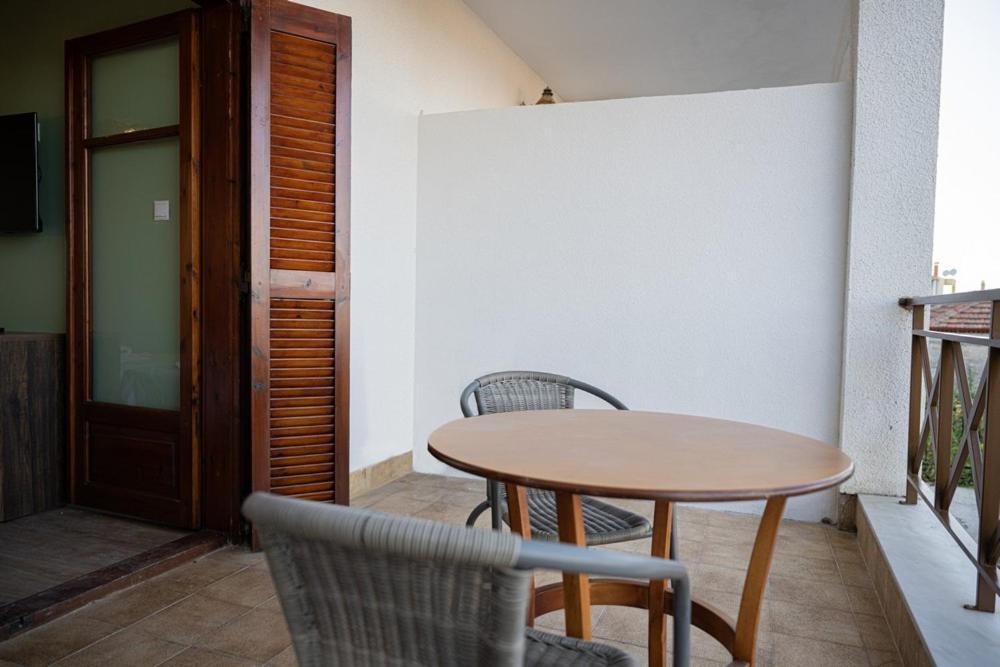 Este Luxury Apartments Kriopigi Bagian luar foto